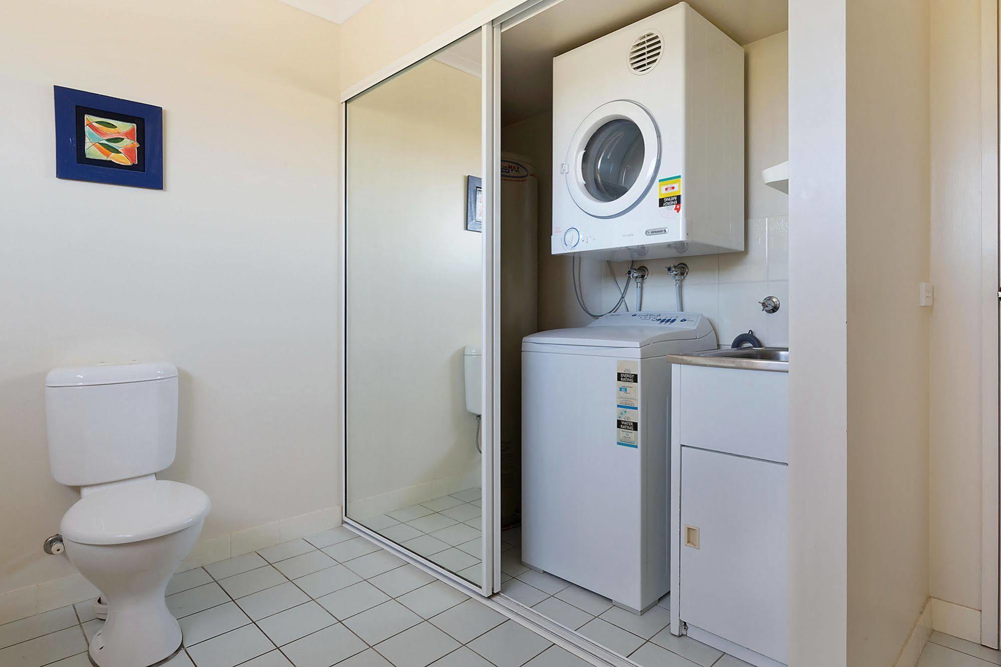 Baywatch Apartments Merimbula Extérieur photo